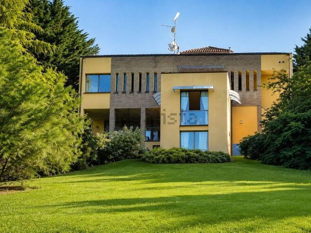 Casa in vendita a Traversetolo, Reggio Emilia