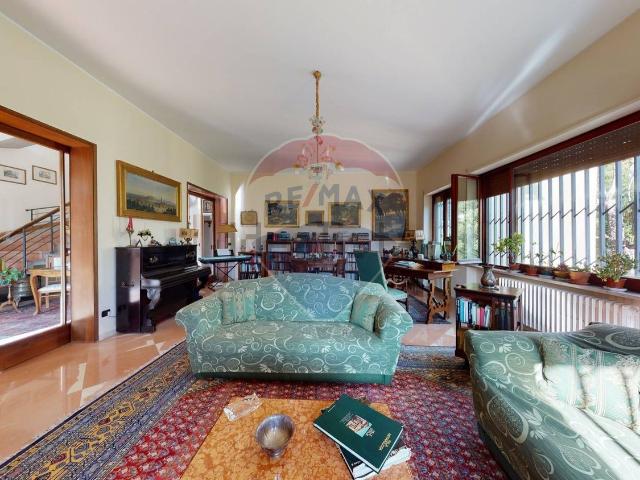 Casa in vendita a Sant'Erminio, Cenerente