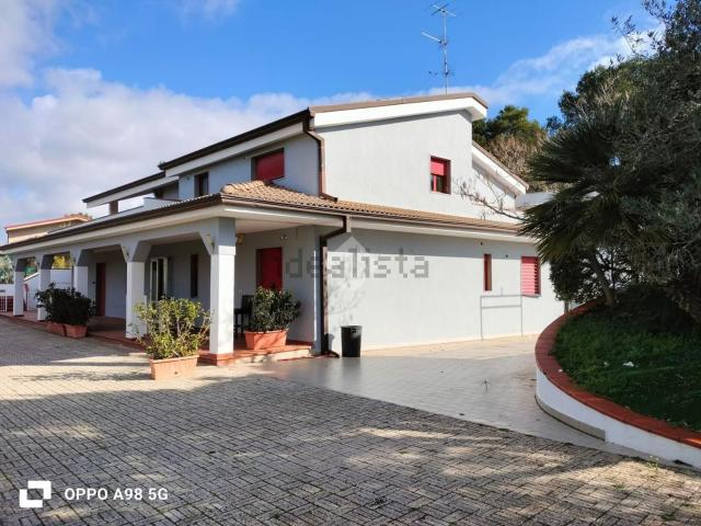 Casa in vendita a Puglia, Bari