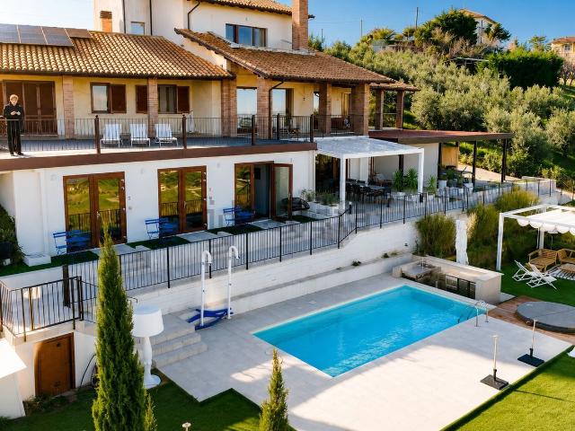 Casa in vendita a Atri, Abruzzo