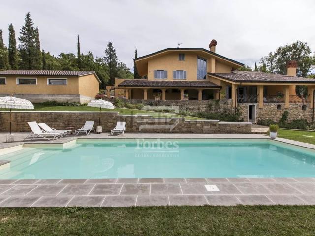 Casa in vendita a Palazzo Del Pero, Toscana