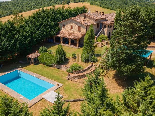 Casa in vendita a San Leo Bastia, Umbria
