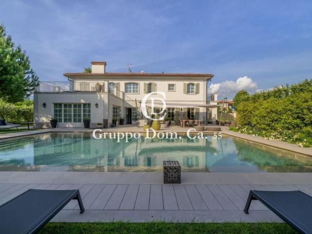 Casa in vendita a Roma Imperiale, Forte Dei Marmi