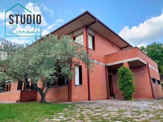 Casa in vendita a Sant'Erminio, Cenerente