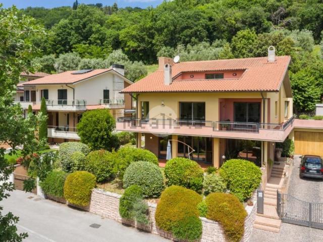 Casa in vendita a Monte Celso, Marche