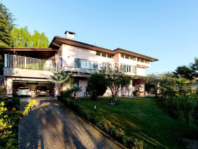 Casa in vendita a San Leo Bastia, Umbria