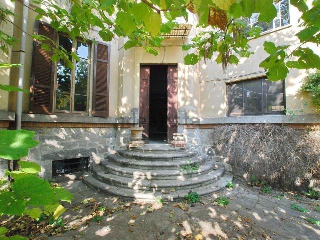 Casa in vendita a Golasecca, Lombardia