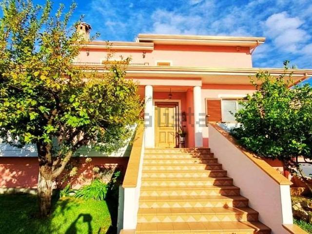 Casa in vendita a Calabria, Cosenza