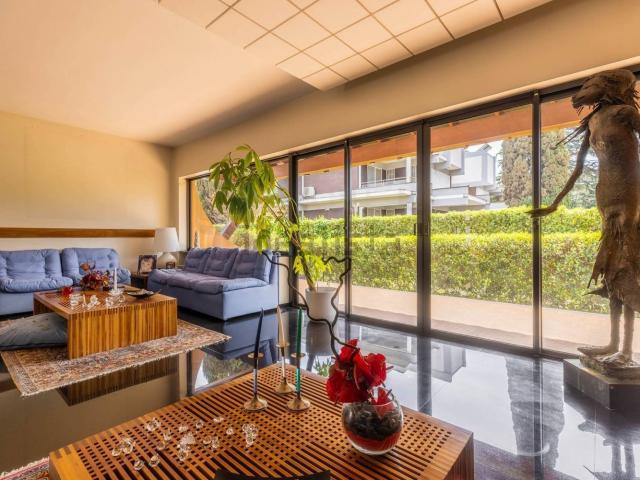 Casa in vendita a Mostacciano, Montecompatri