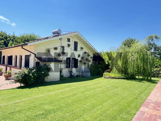 Casa in vendita a Mesa di Pontinia, Pontinia