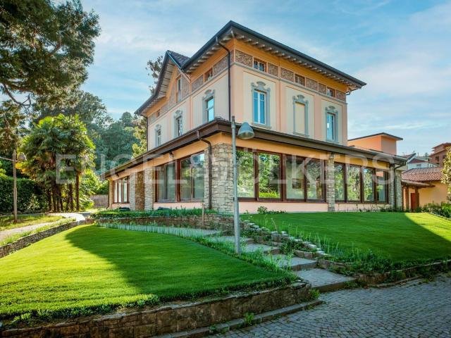 Casa in vendita a Biumo Superiore, Varese