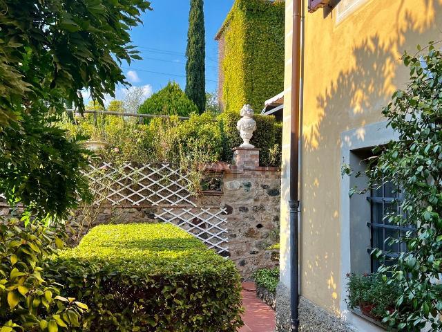 Casa in vendita a Buonconvento, Toscana