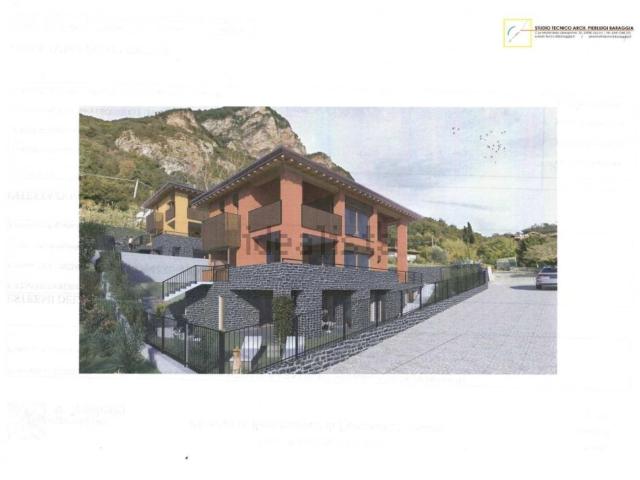 Casa in vendita a Somasca, Vercurago