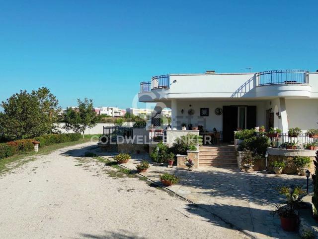 Casa in vendita a Castromediano, Cavallino