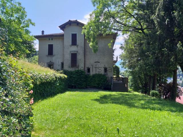 Casa in vendita a Comunità Montana della Valle Brembana, San Giovanni Bianco