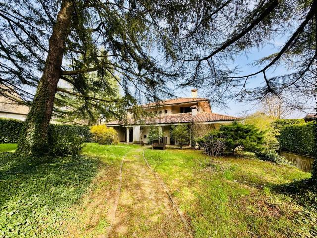 Casa in vendita a Campofiorenzo, Casatenovo