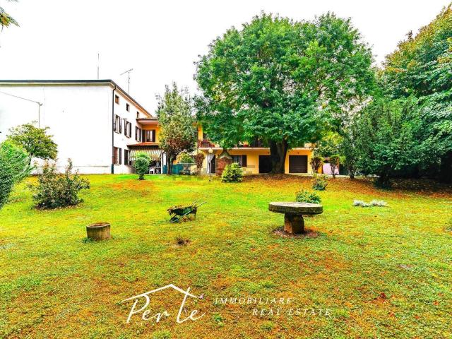 Casa in vendita a Serraglio, Curtatone