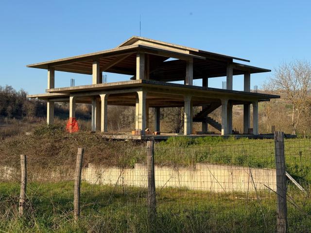 Casa in vendita a Pratola Serra, Campania