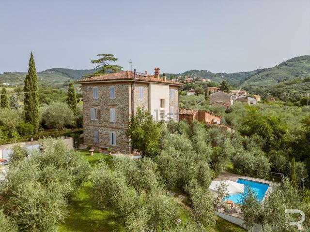 Casa in vendita a Larciano, Larciano - Castello