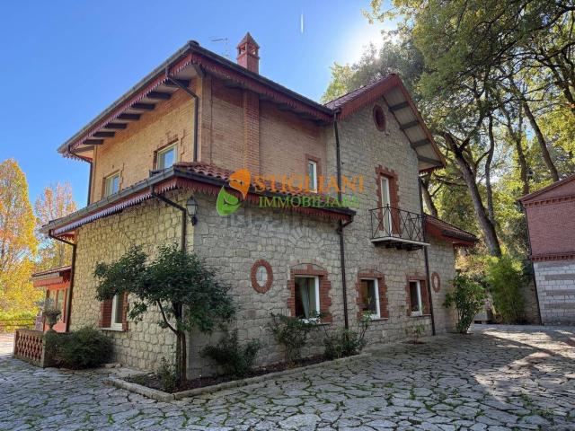 Casa in vendita a Campobasso, Molise