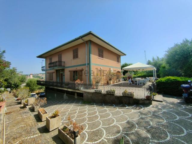 Casa in vendita a Roma Capitale, Lazio