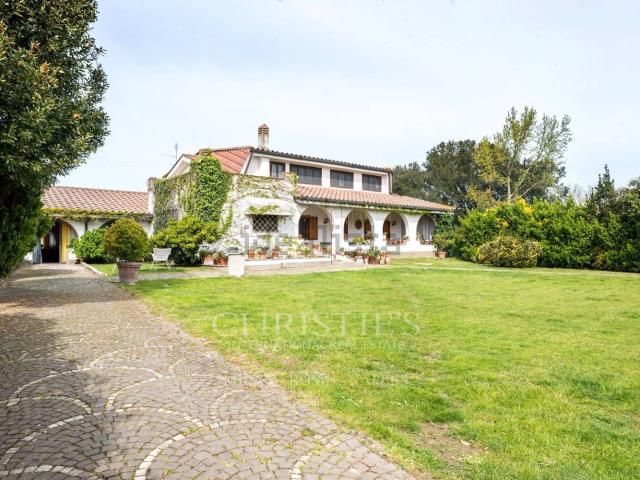 Casa in vendita a La Giustiniana, Montecompatri