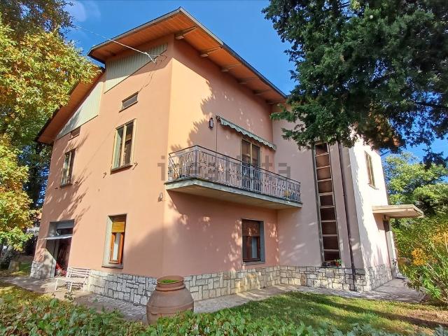 Casa in vendita a Sarteano, Siena