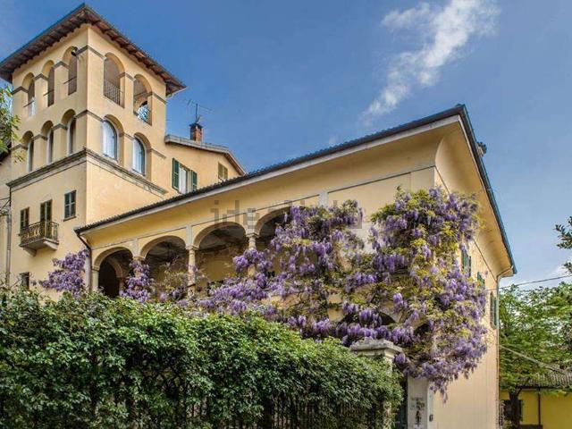 Casa in vendita a Comunità Montana Valli del Verbano, Castello Cabiaglio