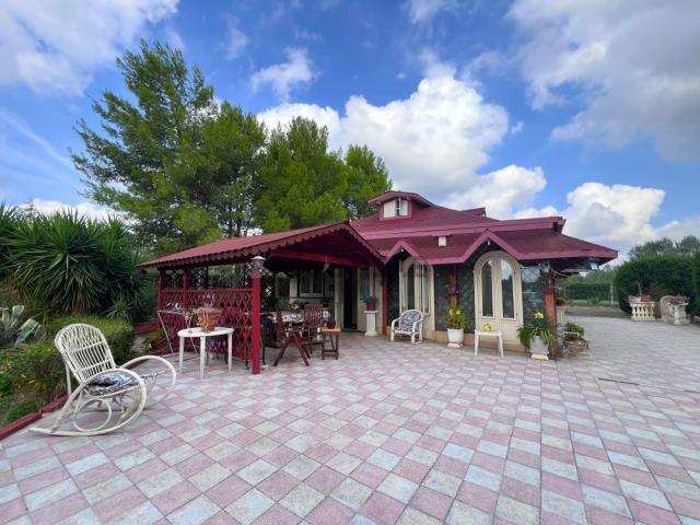 Casa in vendita a Puglia, Bari