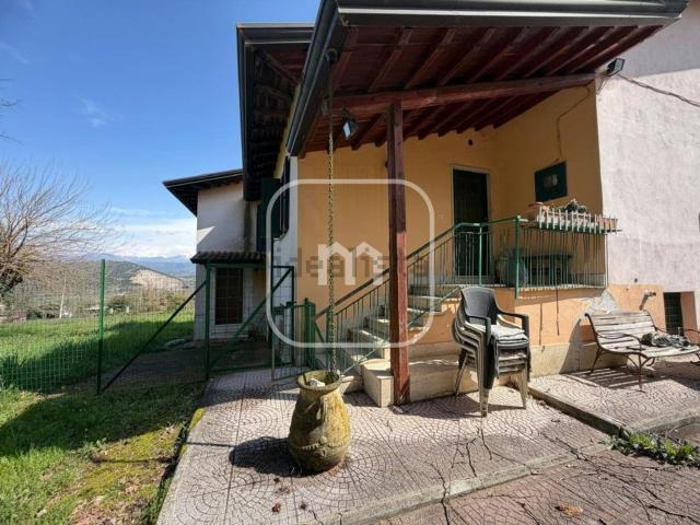 Casa in vendita a Morolo, Lazio