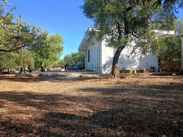 Casa in vendita a Puglia, Bari