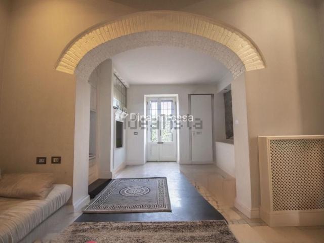 Casa in vendita a Prato, Toscana