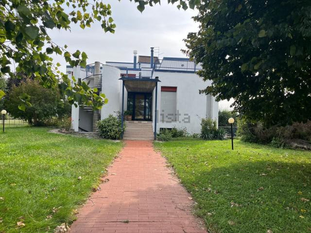 Casa in vendita a Soave, Verona