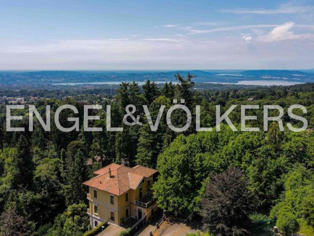 Casa in vendita a Velate, Varese