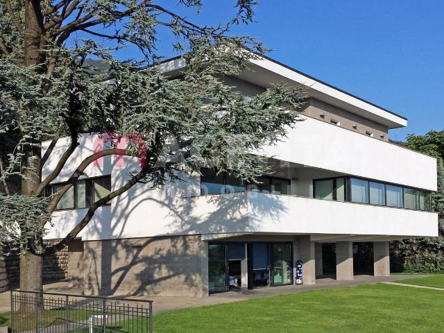Casa in vendita a Zona Centro, Brescia