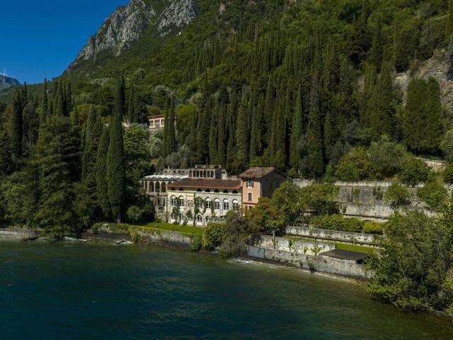 Casa in vendita a Comunità Montana Parco Alto Garda bresciano, Gargnano