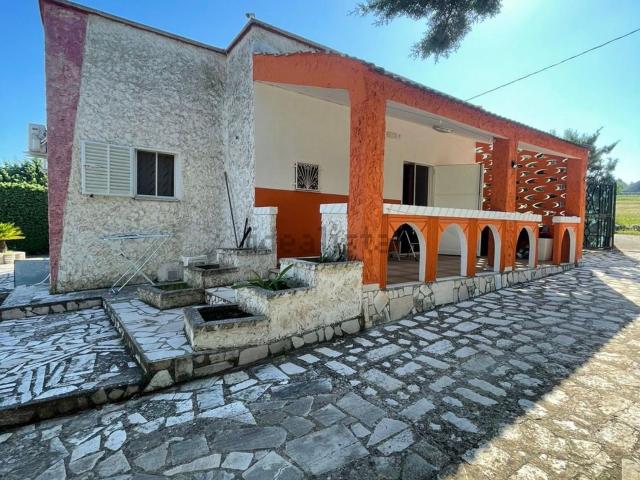 Casa in vendita a Puglia, Bari