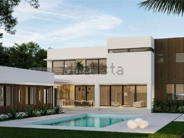 Casa in vendita a Roma Imperiale, Forte dei Marmi