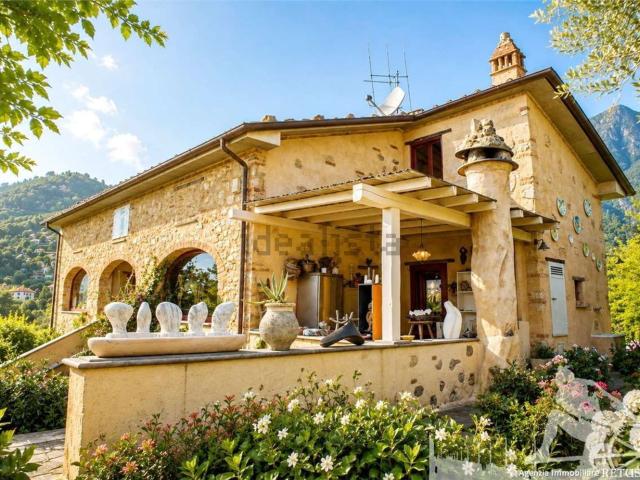 Casa in vendita a Arancio, Camaiore