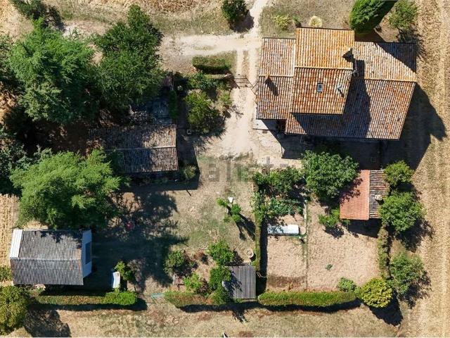 Casa in vendita a Cortaccione, Spoleto