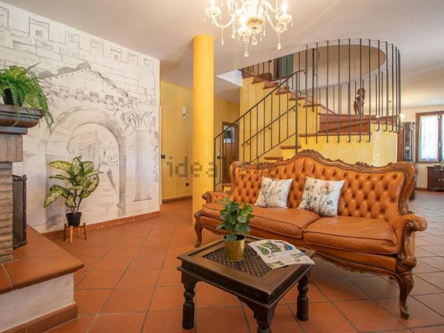 Casa in vendita a Coriano, Reggio Emilia