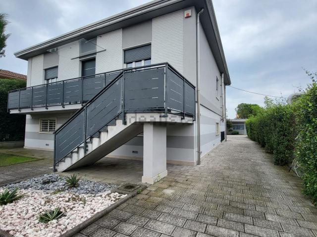 Casa in vendita a Rosolina, Veneto
