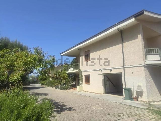 Casa in vendita a Montesilvano, Abruzzo
