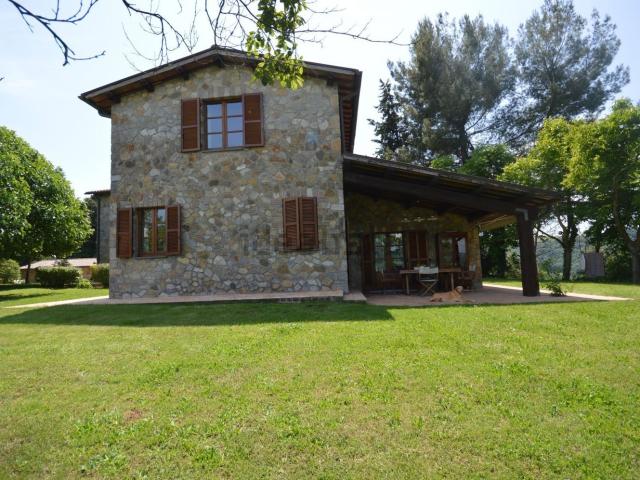 Casa in vendita a Baschi, Umbria