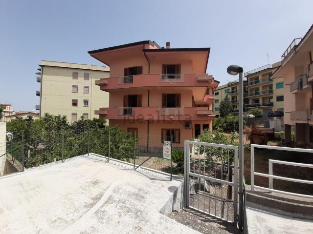 Casa in vendita a Patti, Sicilia