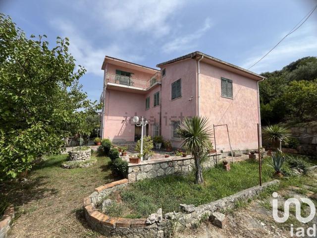 Casa in vendita a Calabria, Cosenza