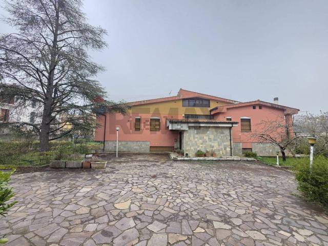 Casa in vendita a Calabria, Cosenza