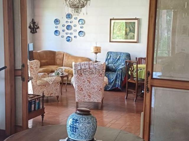 Casa in vendita a Carmignano, Toscana
