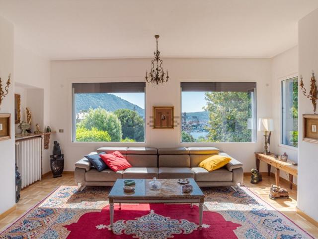 Casa in vendita a Como