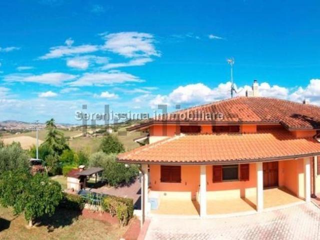 Casa in vendita a Marche, Pesaro E Urbino